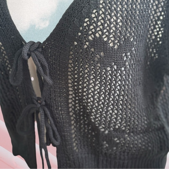 🖤 Solid Hollow Out Knit Knotted Cardigan – Black Sz. Sm - Picture 2 of 4